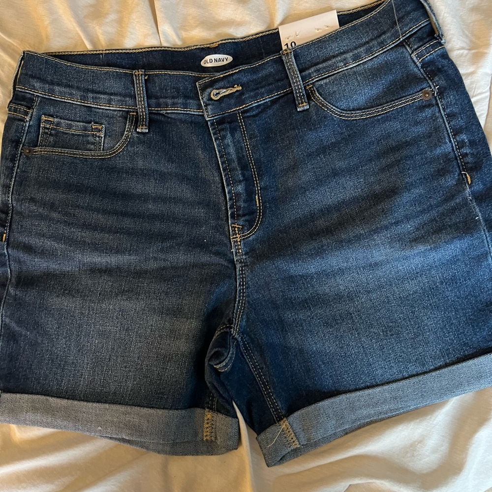 NWT Old Navy Jean Shorts